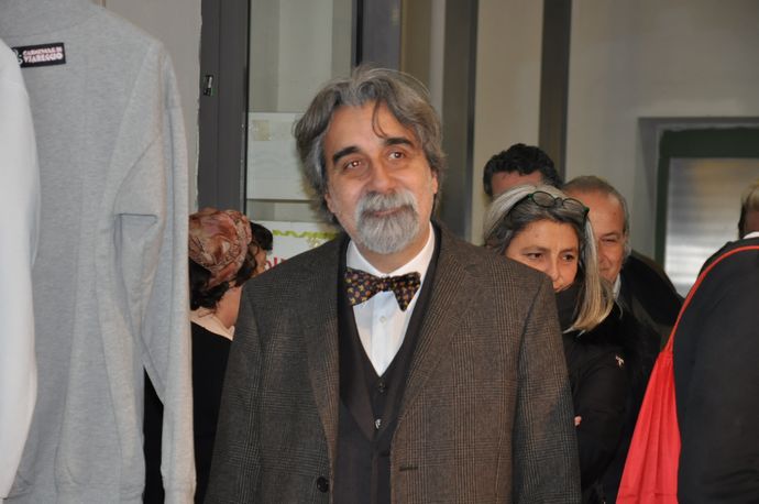 Ingrandisci la foto